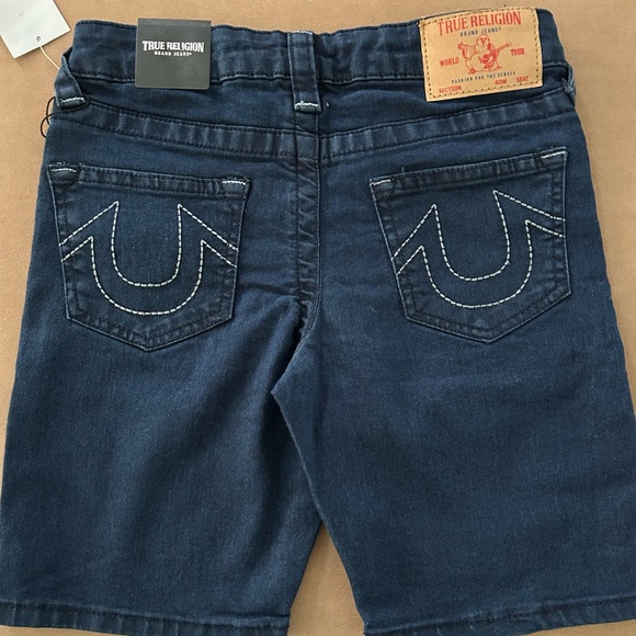 Boys 8, & 10 True Religion Denim shorts,NWT,Relaxed slim,Elastic button Waist - Picture 2 of 6
